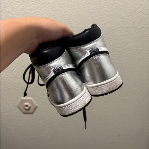 Jordan retro 1 high silver toe - Picture 7 of 9